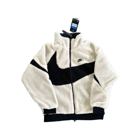 Chaqueta Nike Reversible Sherpa- Edición Limitada